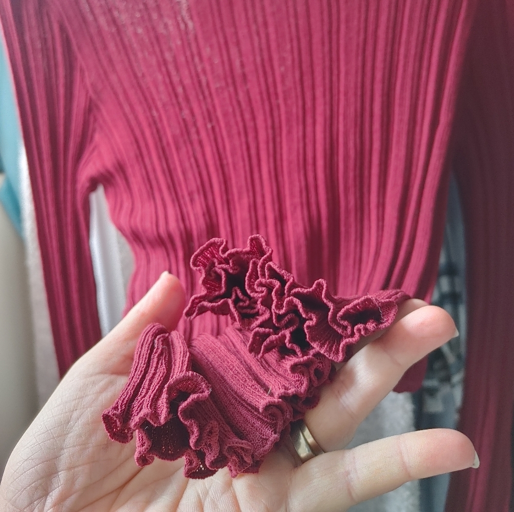 Red Ribbed Long Sleeve Top - Picture 3 of 7